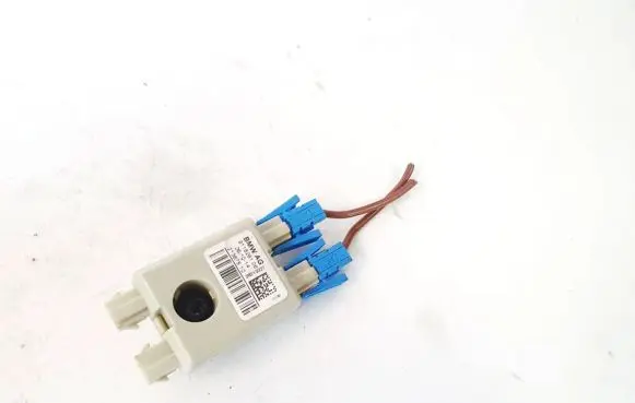 BMW 7 F01 F02 F03 F04 Antenna control unit 911826106 21367510
