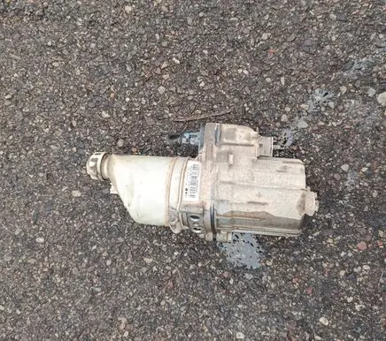 Opel Astra H Power steering pump 13292554 7625955150 08557842