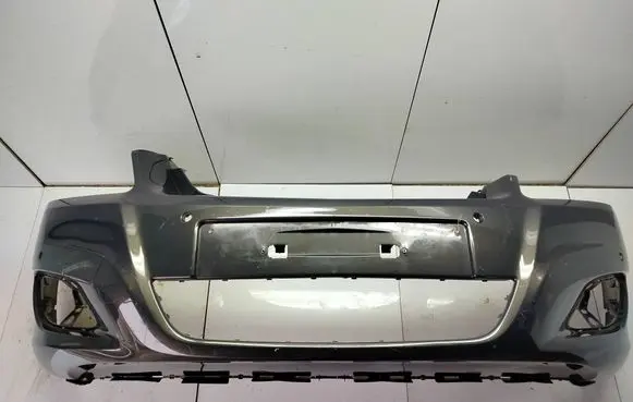 Opel Zafira B Front bumper 13247273
