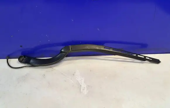 Jaguar XF X250 Windshield/front glass wiper blade 230178167