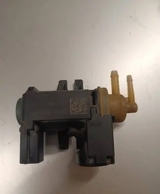Valve vacuum