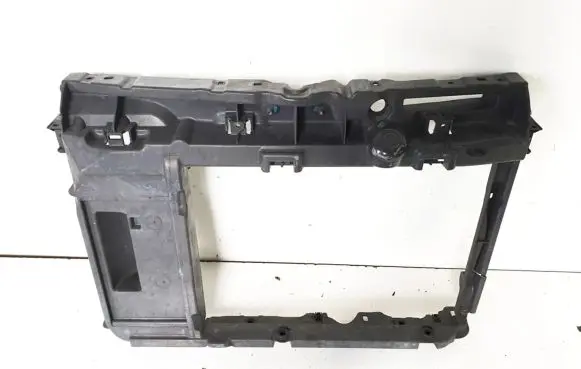 Citroen C3 Picasso Radiator trim 