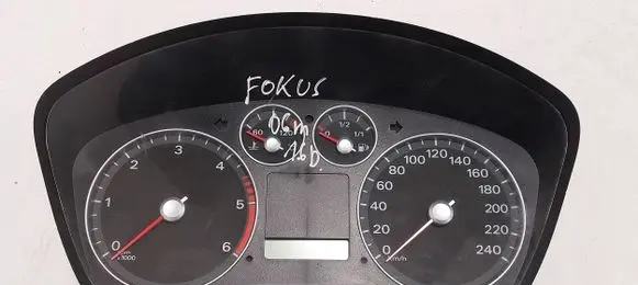 Ford Focus Speedometer (instrument cluster) 44ZU267 AU6620A 3M5F10A855A