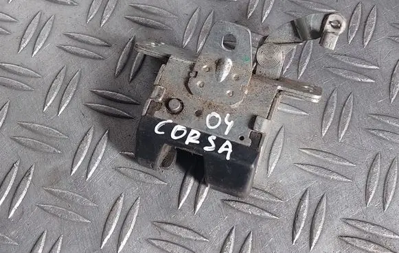 Opel Corsa C Tailgate/trunk/boot lock/catch/latch 90534769