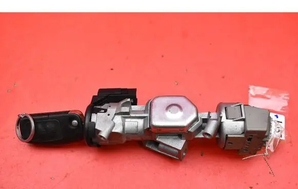 Ford Mondeo MK IV Ignition lock 3M513F880AE