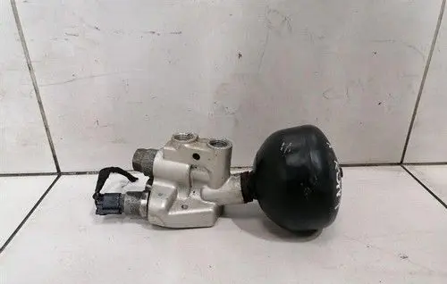 Mercedes-Benz SL R230 Hydraulic servotronic pressure valve A2203200858