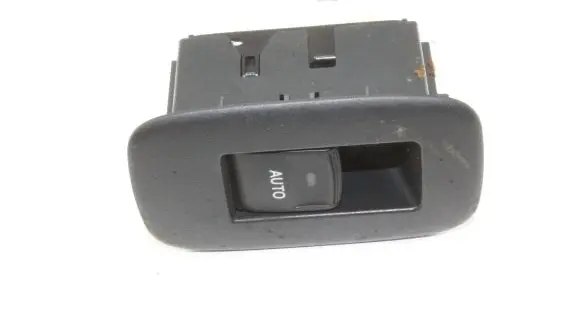 Toyota Auris 150 Electric window control switch