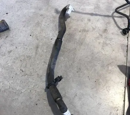 Mercedes-Benz Sprinter W907 W910 Air conditioning (A/C) pipe/hose A9108301500