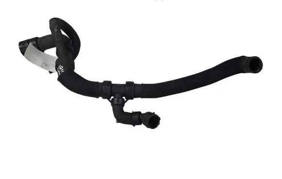 Volvo V70 Engine coolant pipe/hose