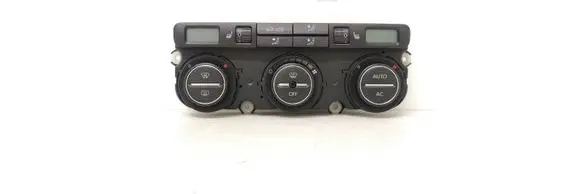 Volkswagen PASSAT B6 Climate control unit