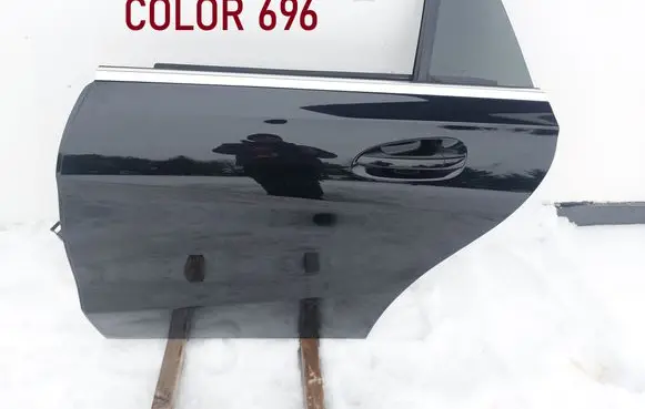 Mercedes-Benz CLA C117 X117 W117 Rear door 