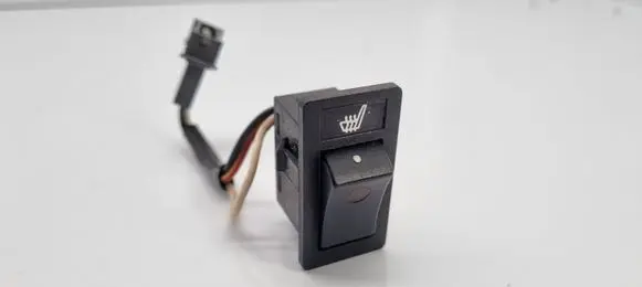 Volvo 740 Seat heating switch 1363394