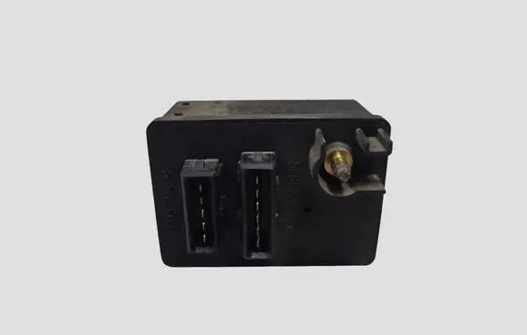 Peugeot 607 Glow plug pre-heat relay 0281003018