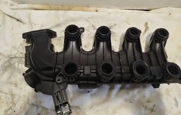 Peugeot 207 Intake manifold 9684941780 993390