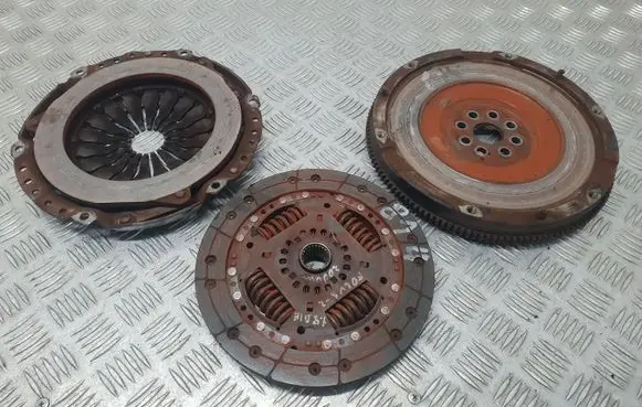 Ford Focus Clutch set kit XS4Q6373AC 323049910