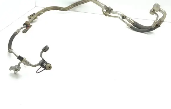Jeep Cherokee Air conditioning (A/C) pipe/hose 68103258AC