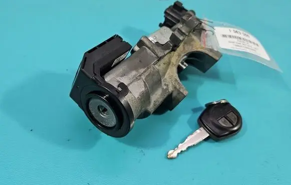 Suzuki Swift II Ignition lock 3397068L00 IMPRK1563500