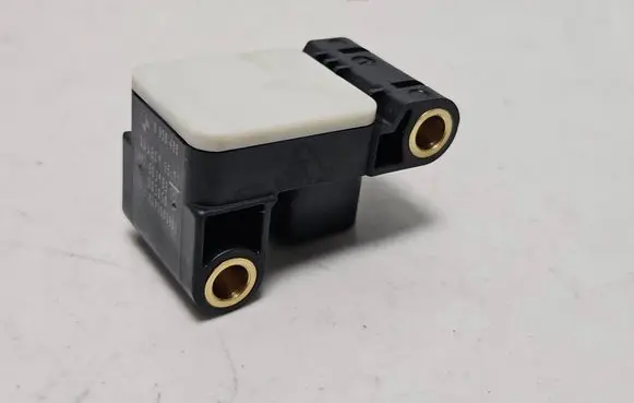 BMW 1 E82 E88 Airbag deployment crash/impact sensor 6956485 1112096577 0285003901