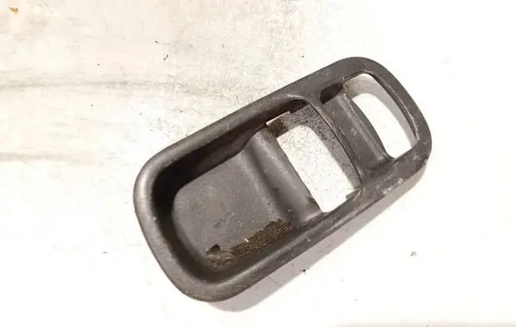Peugeot 308 Other front door trim element 
