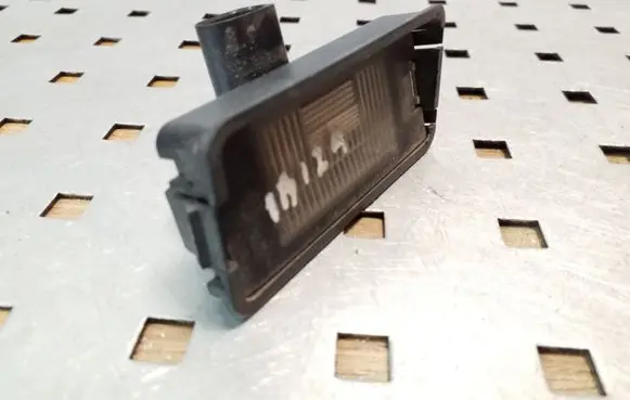 Seat Ibiza III (6L) Number plate light 5P0943021