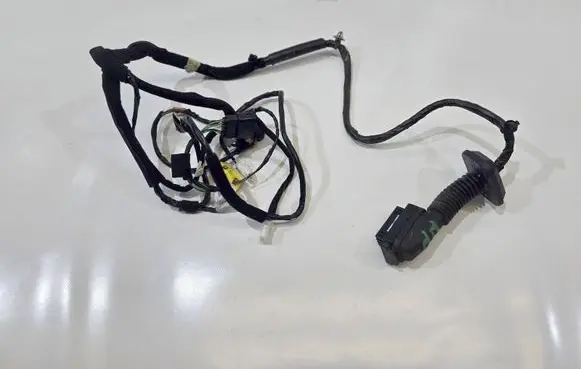 Hyundai i20 (GB IB) Front door wiring loom/harness boot 91640-C8700