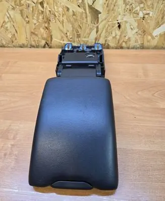 Volvo S60 Armrest 39800302 011120K310 094111201