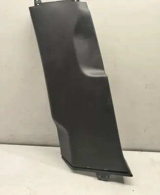 Porsche Cayenne (9Y0 9Y3) (B) pillar trim (bottom) 760867291
