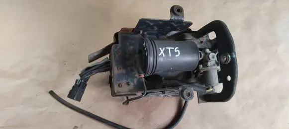 Cadillac XTS Air suspension compressor/pump 