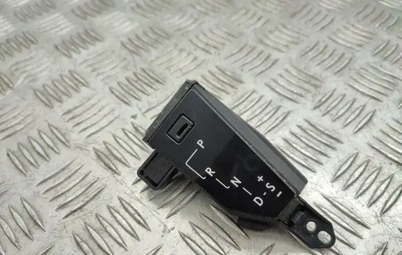 Lexus RX 450H Gear shift selector indicator 76K116
