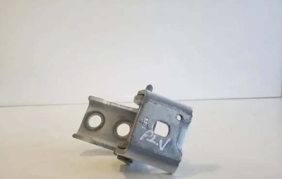 Opel Vivaro Front door upper hinge