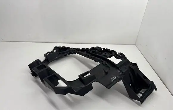 Volkswagen Touareg II Rear bumper mounting bracket 7P6807393 7P6807393D