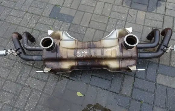 Lamborghini LP 610-4 Rear muffler/silencer tail pipe 4T0251609A