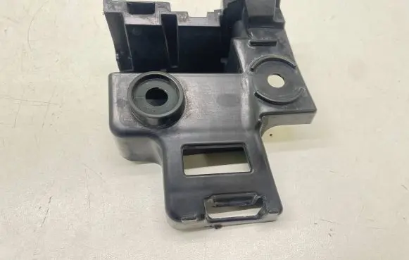 Volkswagen Golf VI Rear bumper mounting bracket 5K6807394A 1355D301308