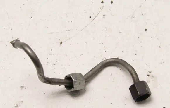 Mazda CX-5 II Fuel line pipe 