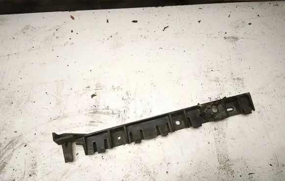 BMW 1 E81 E87 Fender mounting bracket 777118159