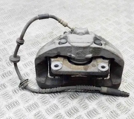BMW 5 F10 F11 Front brake caliper 6786818