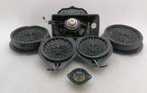 Audi A5 8T 8F Front door speaker 8T0035397