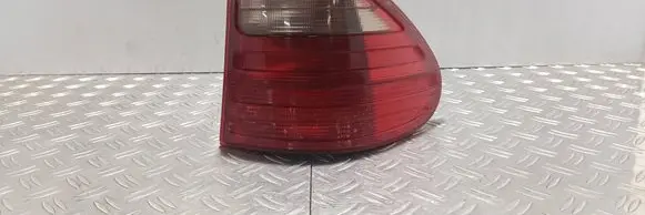 Rear/tail lights