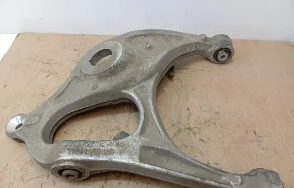 Jeep Grand Cherokee Rear upper control arm/wishbone 52124814AD