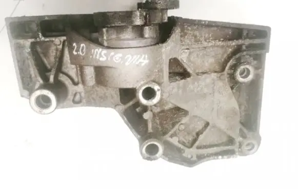 Opel Insignia A Engine mounting bracket 55562863 532274354