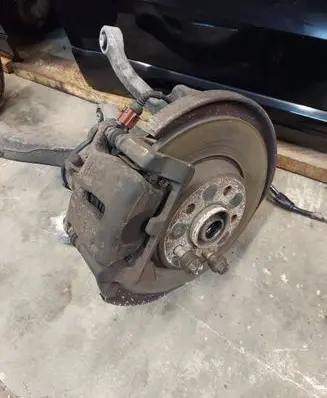 Audi Q5 SQ5 8R Rear wheel hub spindle/knuckle