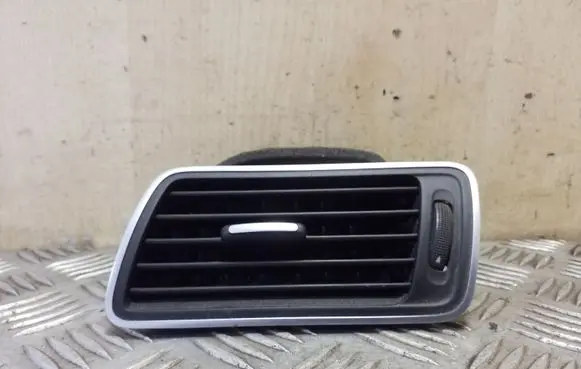 Volkswagen PASSAT CC Dashboard side air vent grill/cover trim 3AC819701A