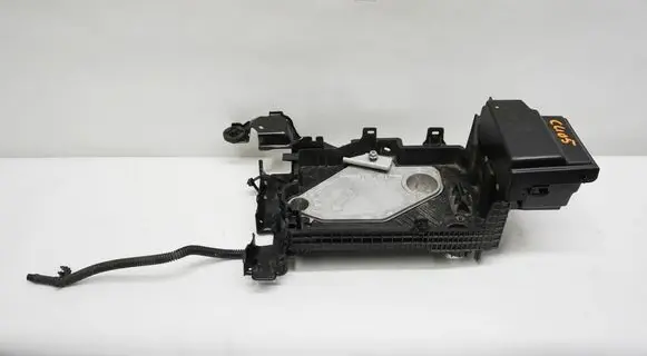 Renault Clio V Battery box tray 
