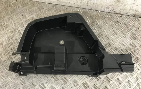 Toyota Avensis T270 Glove box in trunk 6499705030
