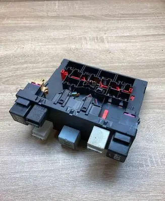 Volkswagen PASSAT B6 Comfort/convenience module 3C0937049H S1301