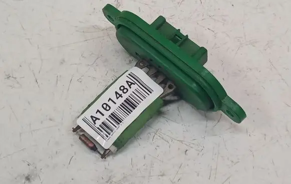 Iveco Daily 30.8 - 9 Heater blower motor/fan resistor 500326616
