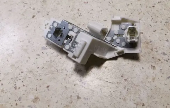 Tail light part
