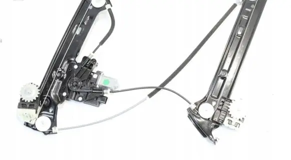 Front window lifting mechanism without motor