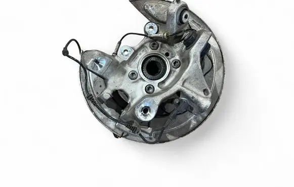 BMW M5 F90 Rear wheel hub spindle/knuckle 7857067