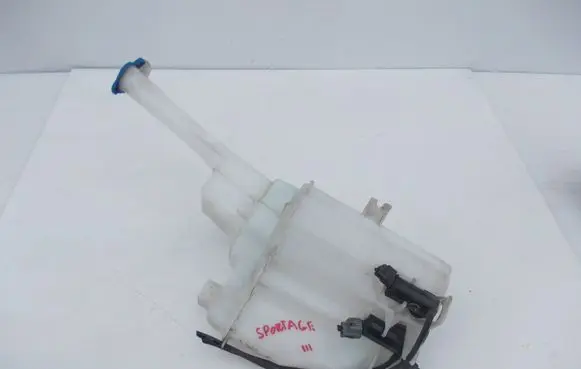 KIA Sportage Windshield washer fluid reservoir/tank 986103W500